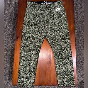 Nike Just Do It Graphic Leggings Women’s M Electric Green Black FA14 615053-702